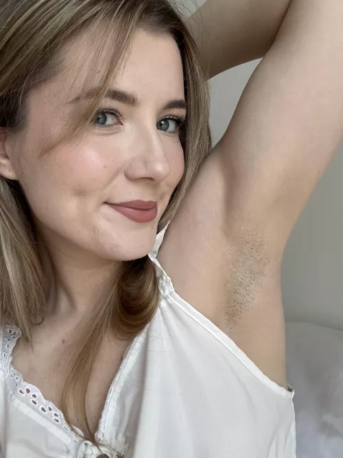 Hope you don’t mind a bit of deoderant crumble :’)