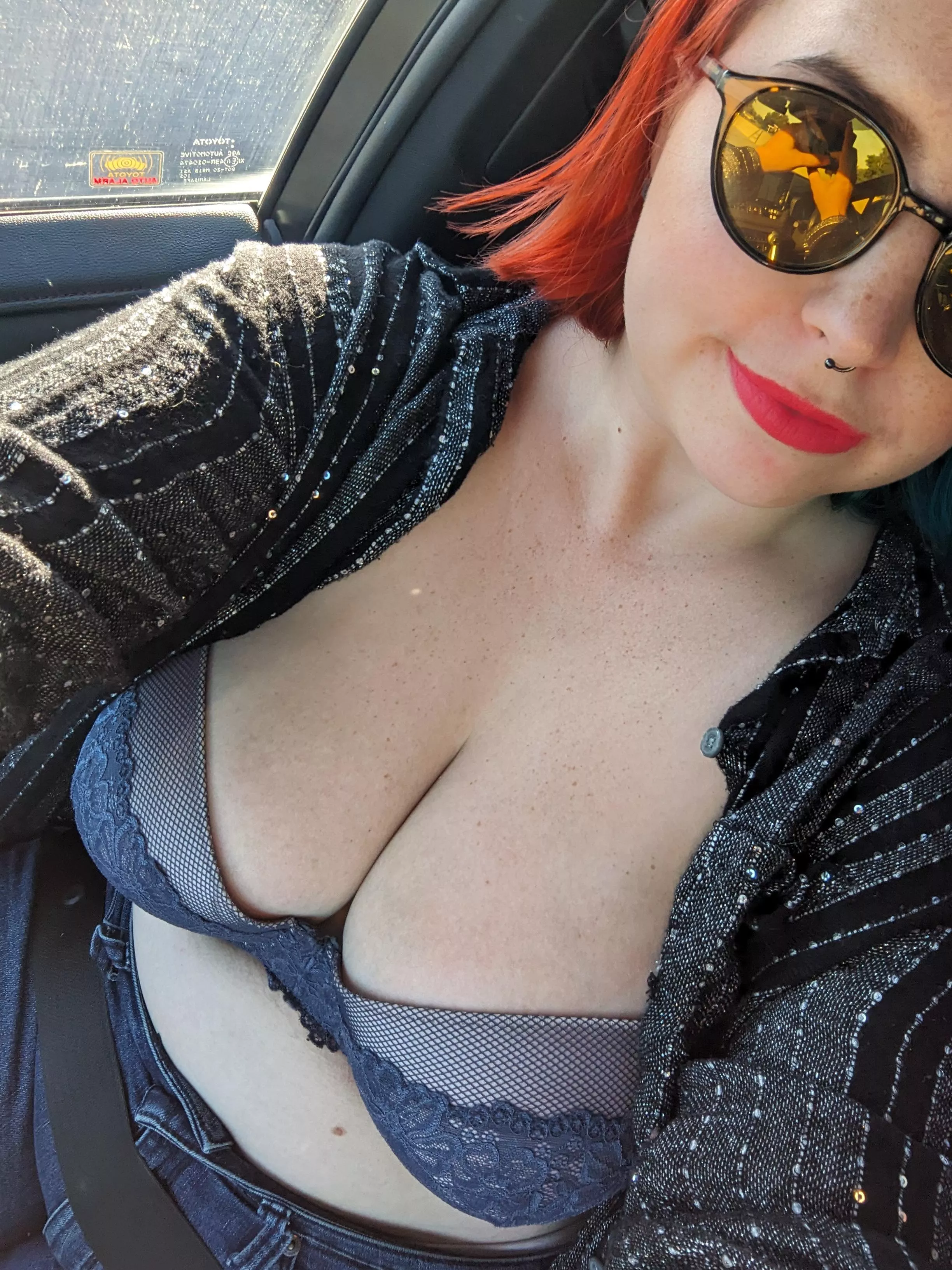 How do you react when you see me changing on the highway?