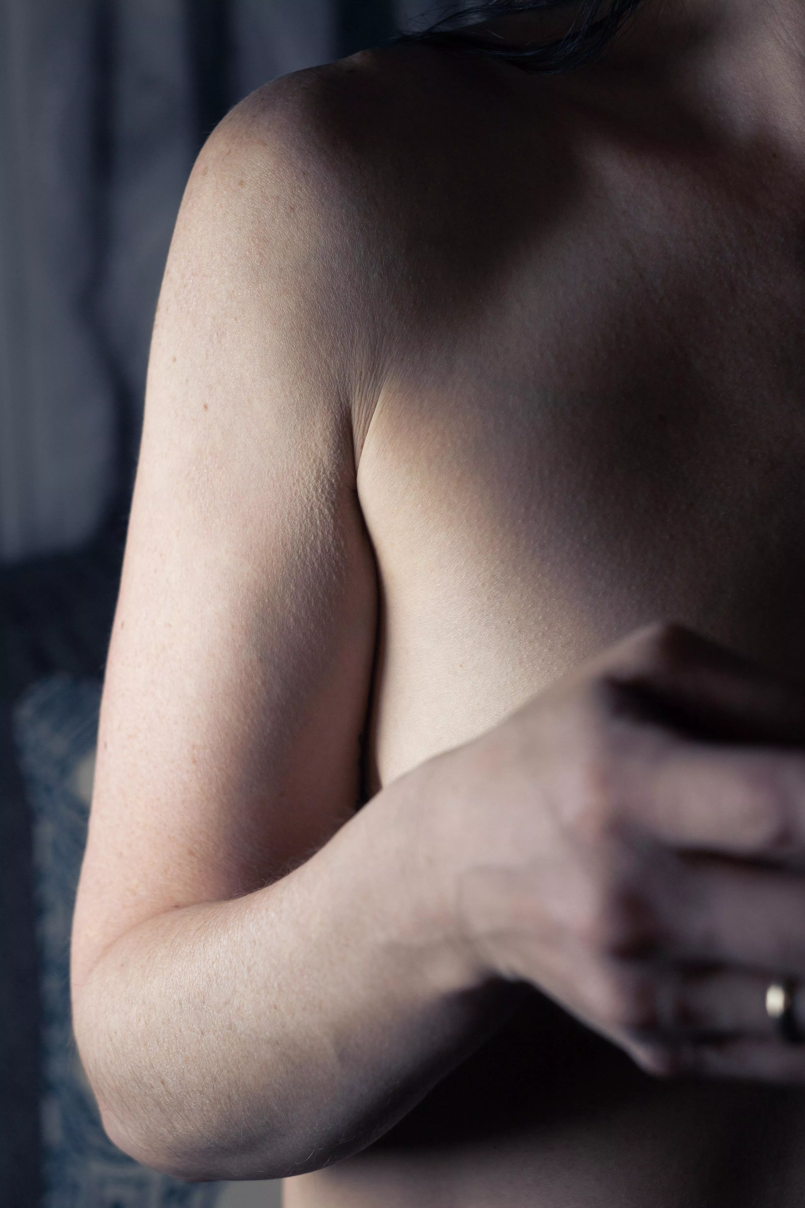 I got a little chilly during a shoot and accidentally got goosebumps