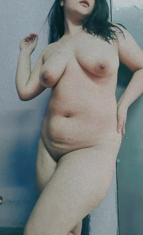 My boyfriend think that I only click nudes for him 😈💞😏 (f)