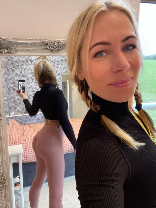 My husband has no idea I’m ducking my PT :)