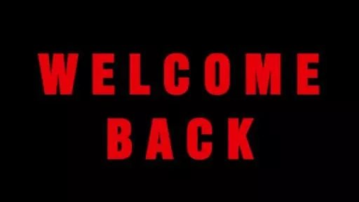 Welcome (back) to the new and improved GIRLS FLASHING!!