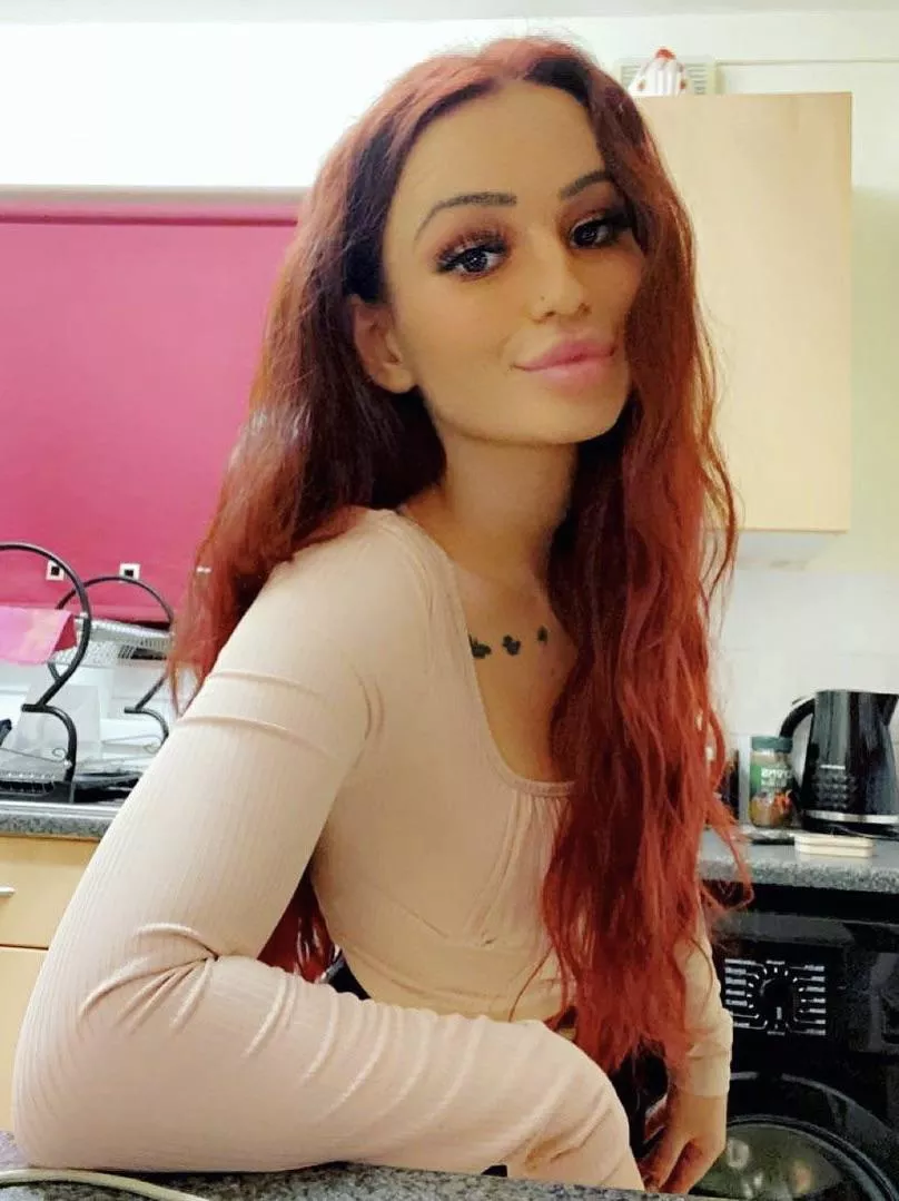 Who's a good boy toy for me?