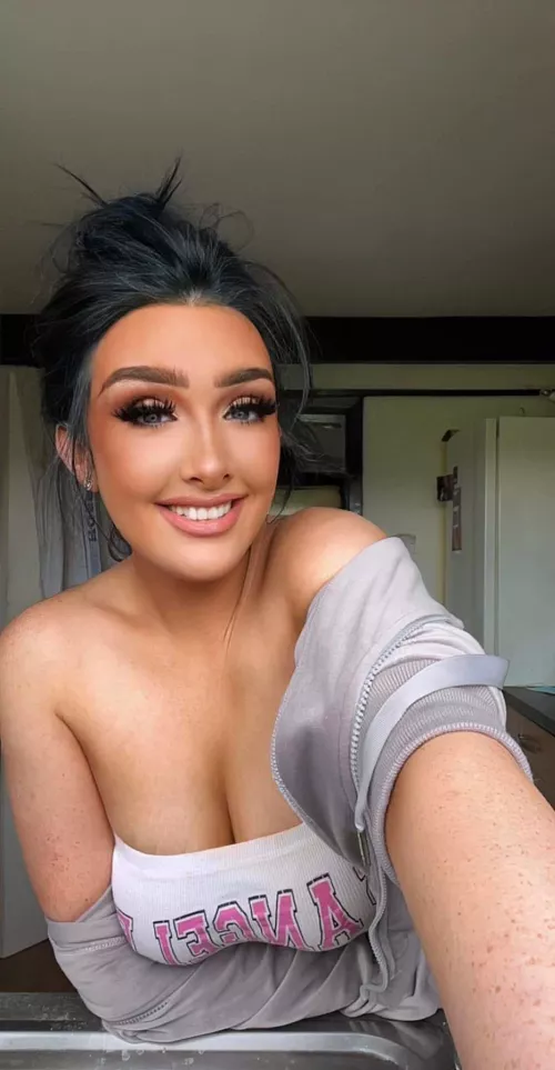 Wyd with this one🥵🤤