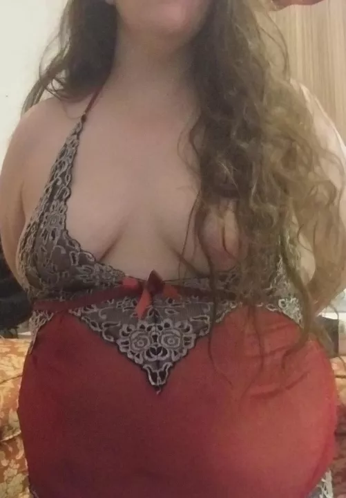 Fat pig needs to be cucked and degraded