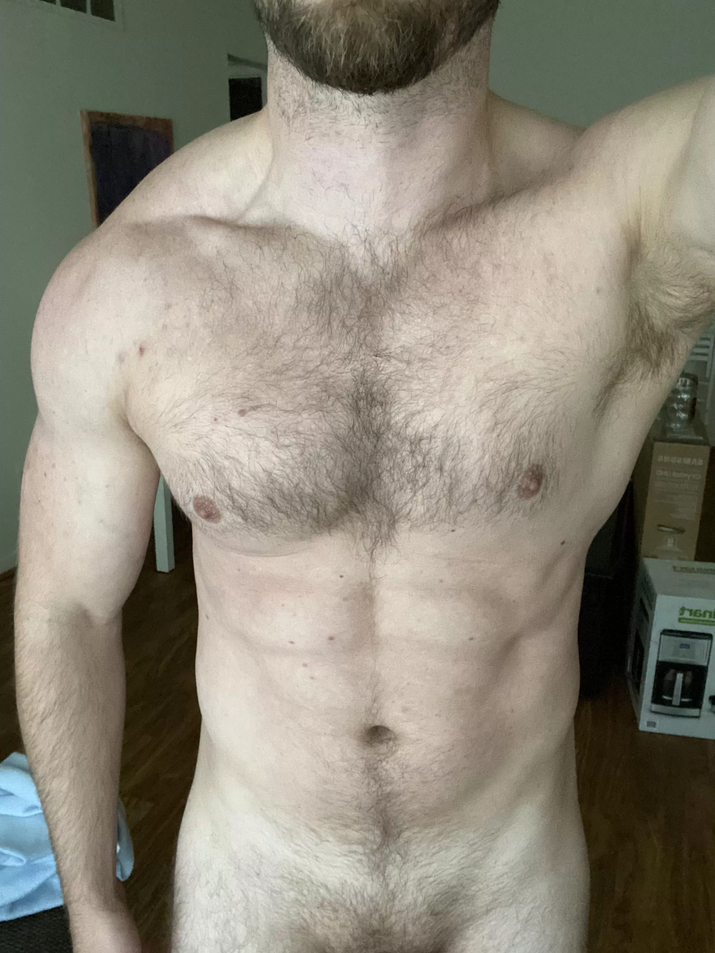 Feelin cuddly 🤗 [32]