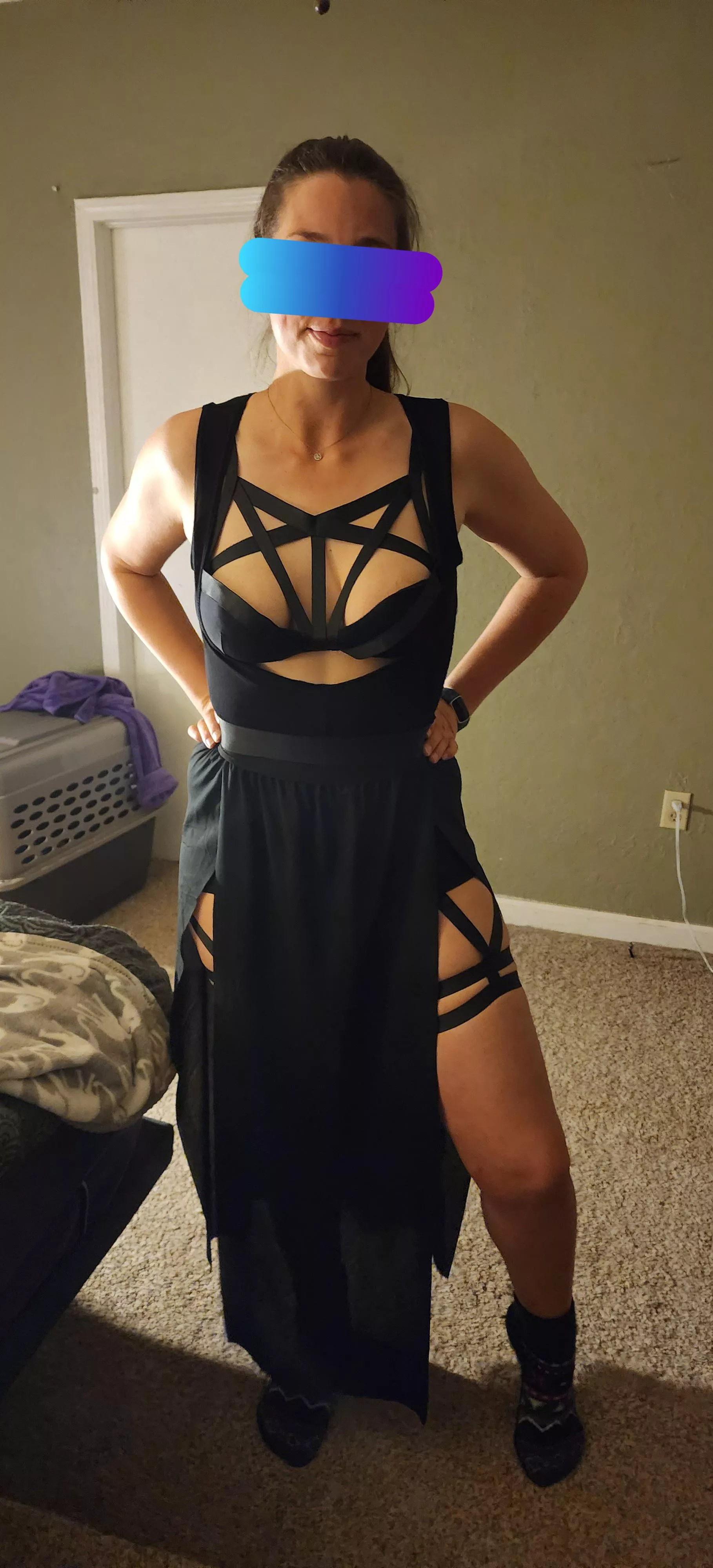 Got a new dinner outfit [F]