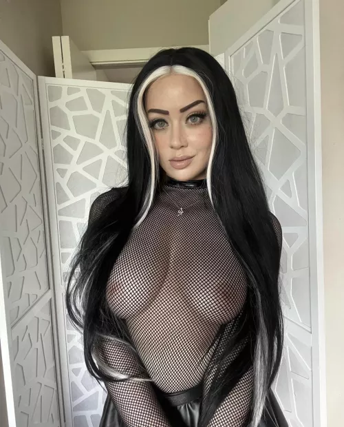 I hate wearing bras, I don't think I'm going to do it anymore