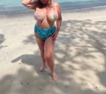 It’s to Hot! Who’s going to the beach with me?