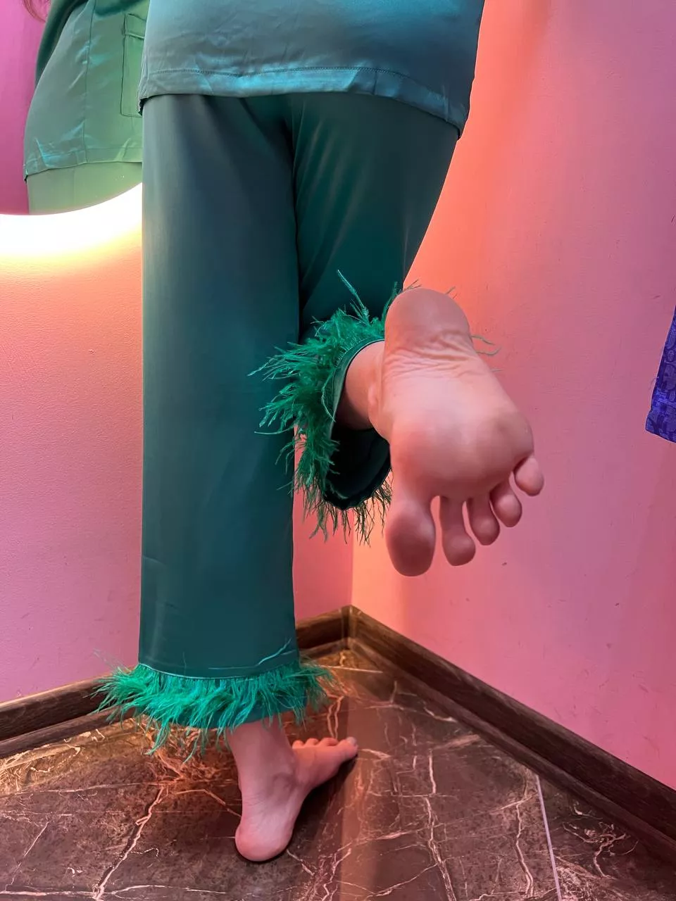 lick those feet until they're clean