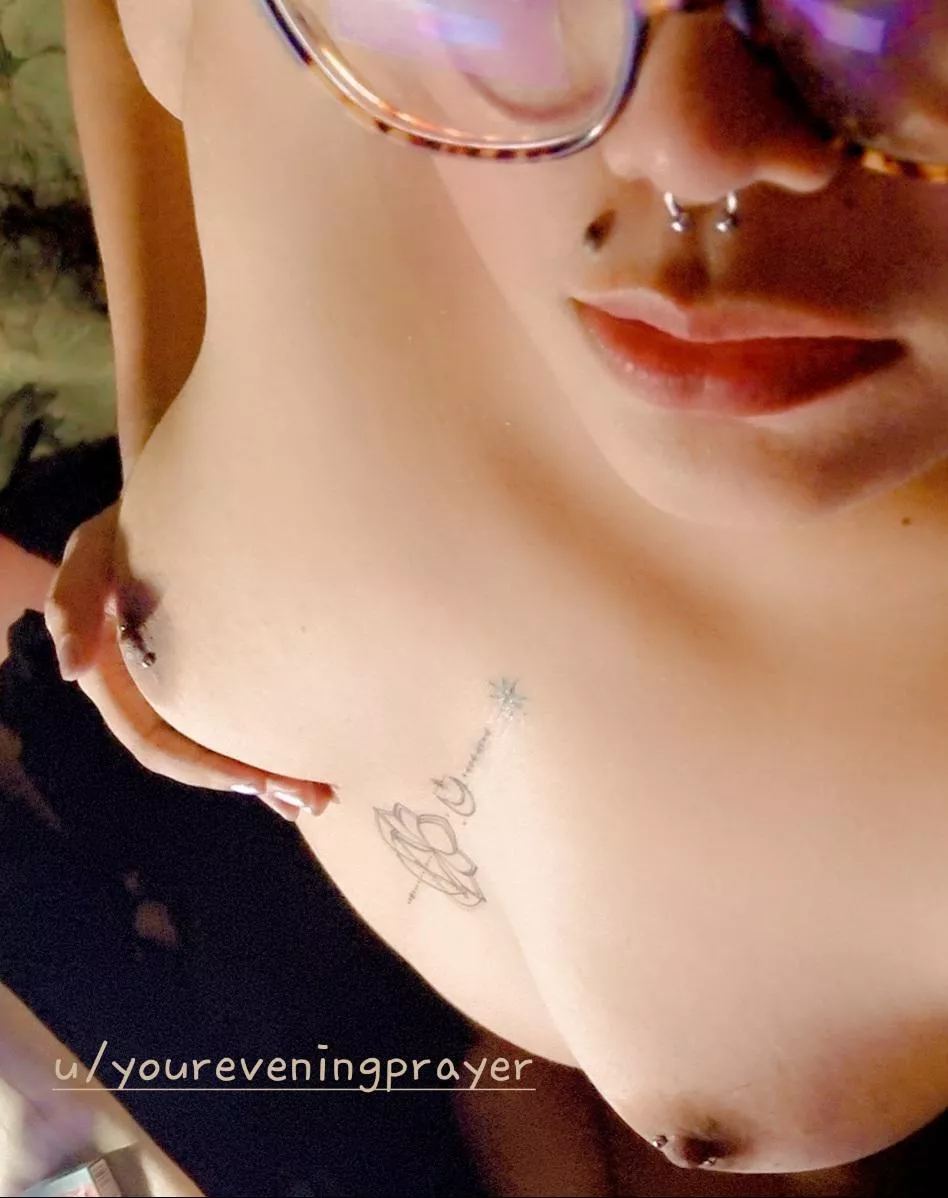 Pay attention to me or I swear, someone else will (f)