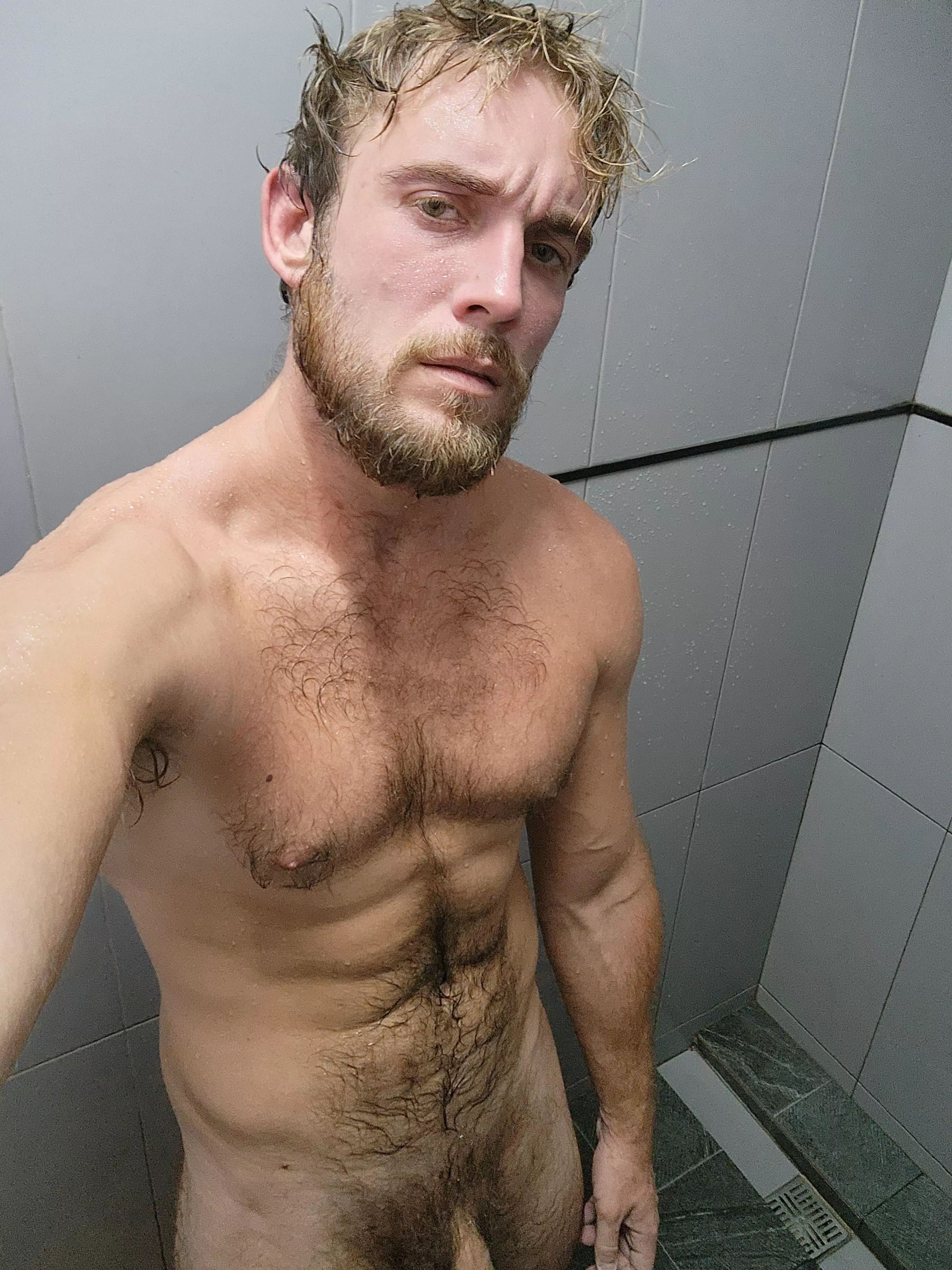 Shower time. Sweaty weekend... enjoy yours !