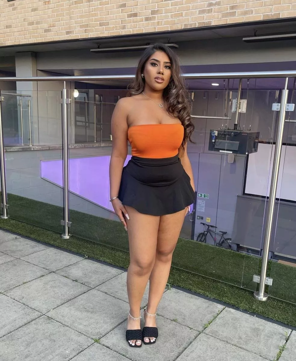 Thicc Indian slut