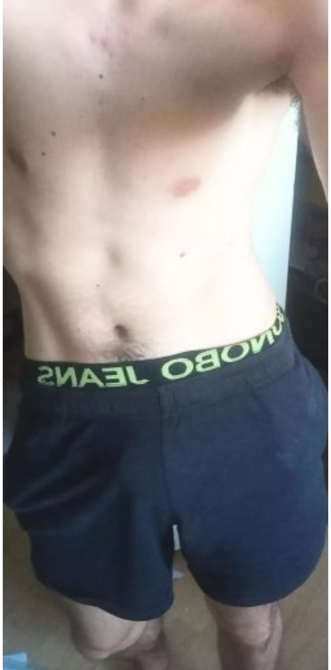 Young in Marseille , boxershort turn me on sooo much, I like smell the one of guys