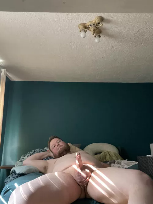 Come here and crawl into bed with me 😜