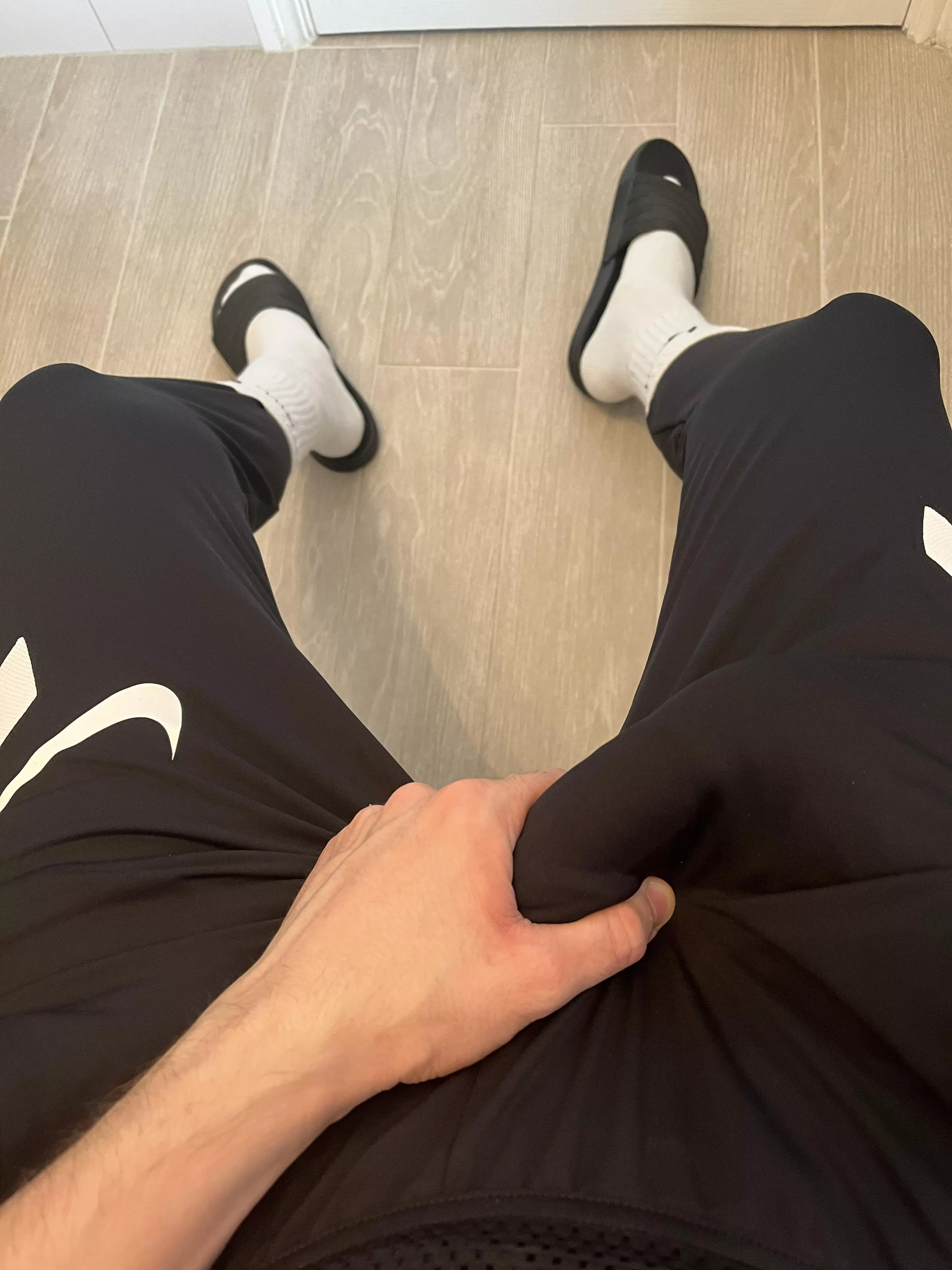 Fist post here, hit me up 👊