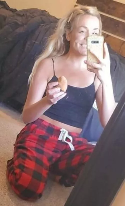 Happy Sunday everyone