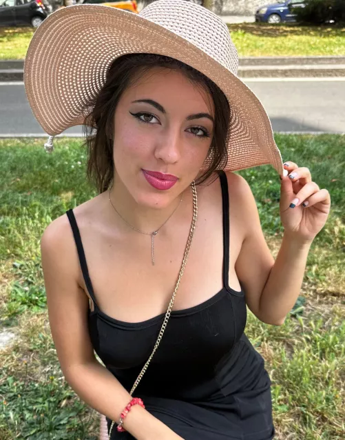 I walked by likee this, did your eyes wander