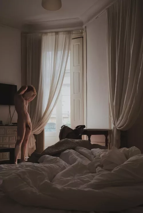 It’ll be a shame when I have to leave these windows and go home 💔