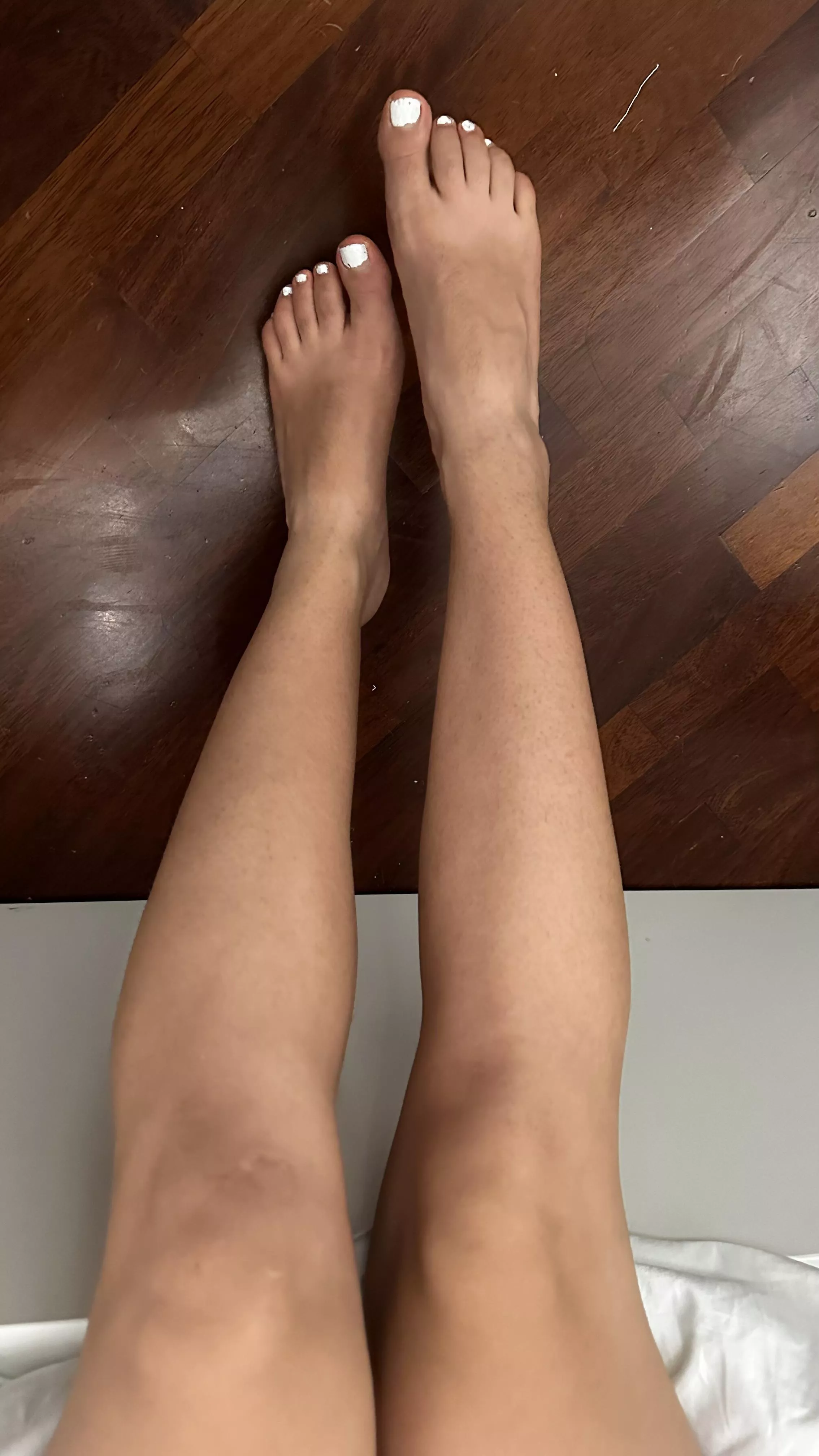 The perfect mix, Feet and leggs <3