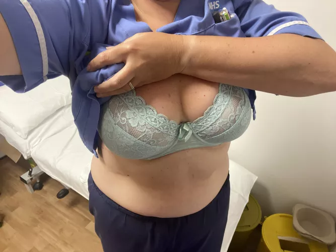 Empty clinic means time for pictures