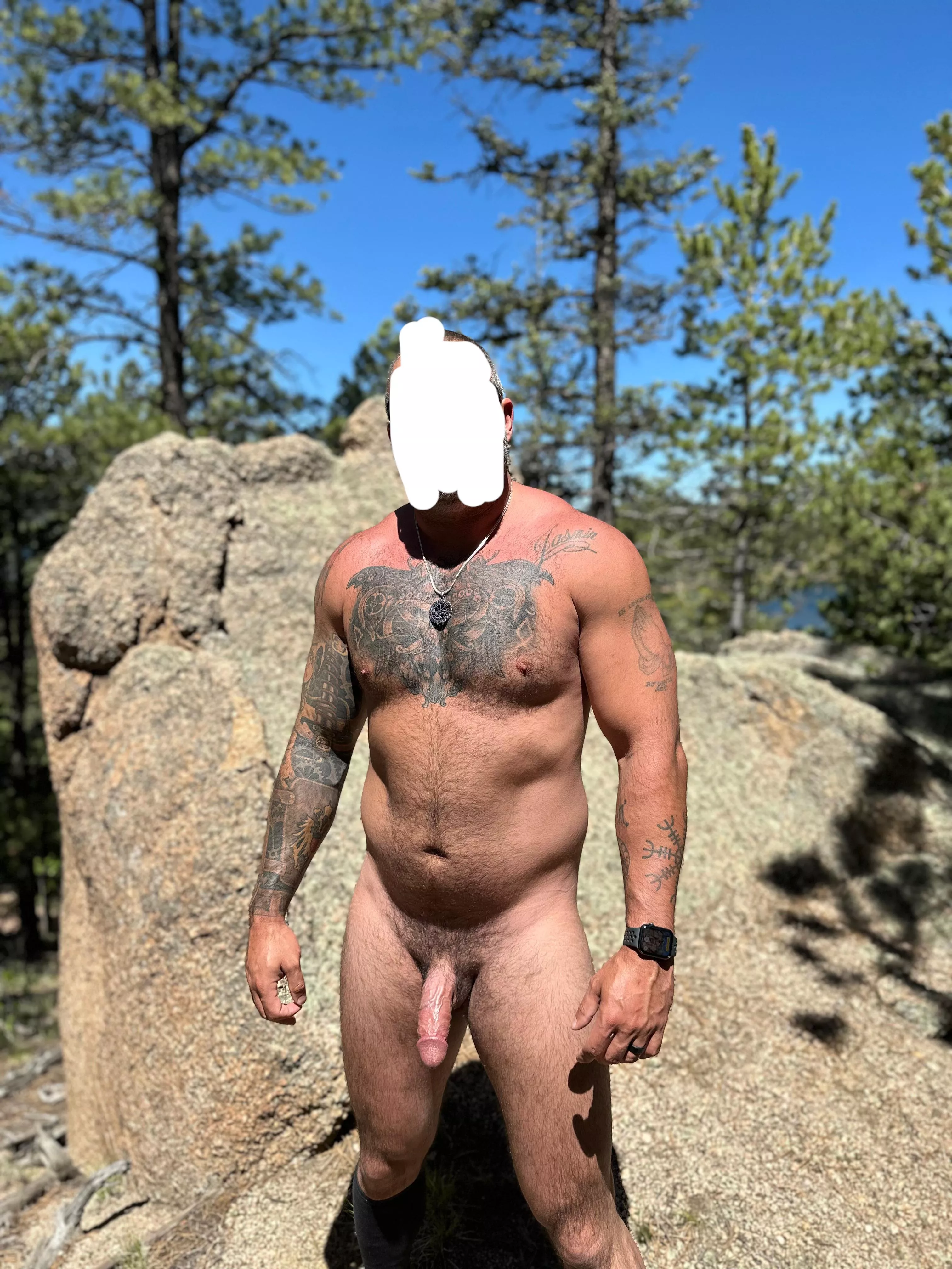 Gone wild in the wild 😝 (44)yrs