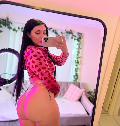 Is there such a thing as too much ass ?