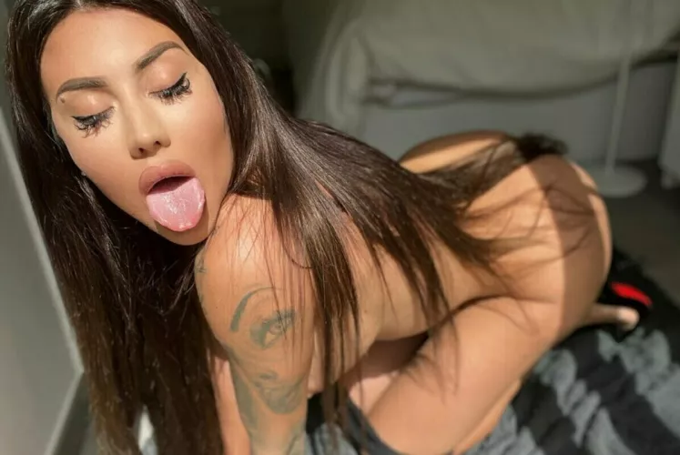 Love to be a fucking whore