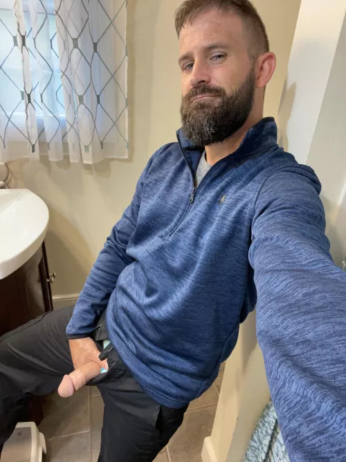 Make daddy[37] late for work