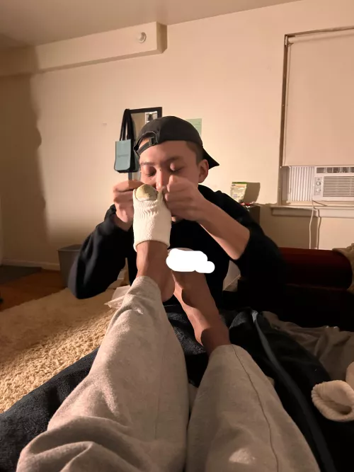 my fav footboy 😈😈