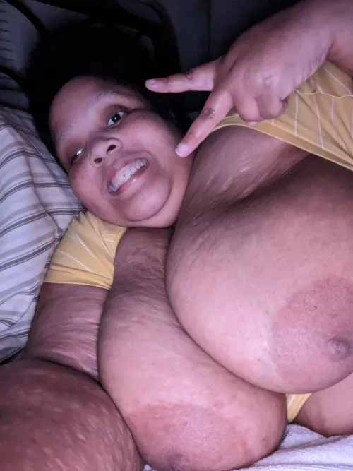 Slutty mommy bbw in thee house