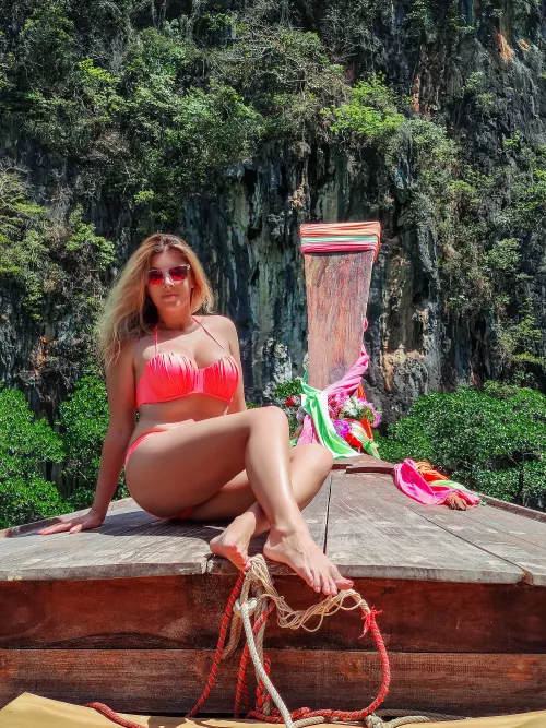 Would you put sunblock on my legs and feet?