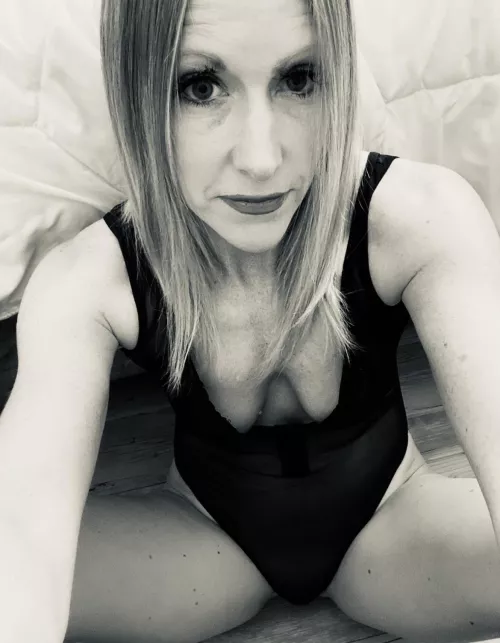 43f good morning babe, why are you not down here yet?