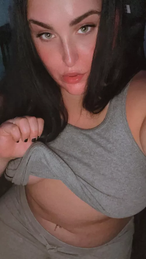 Cum in me or on me?🤔🥵