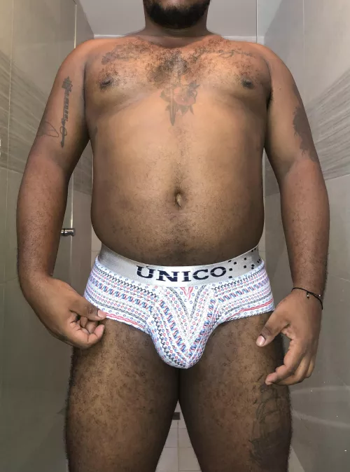 I love how my new brief looks on me. Do you like how my bulge is marked?