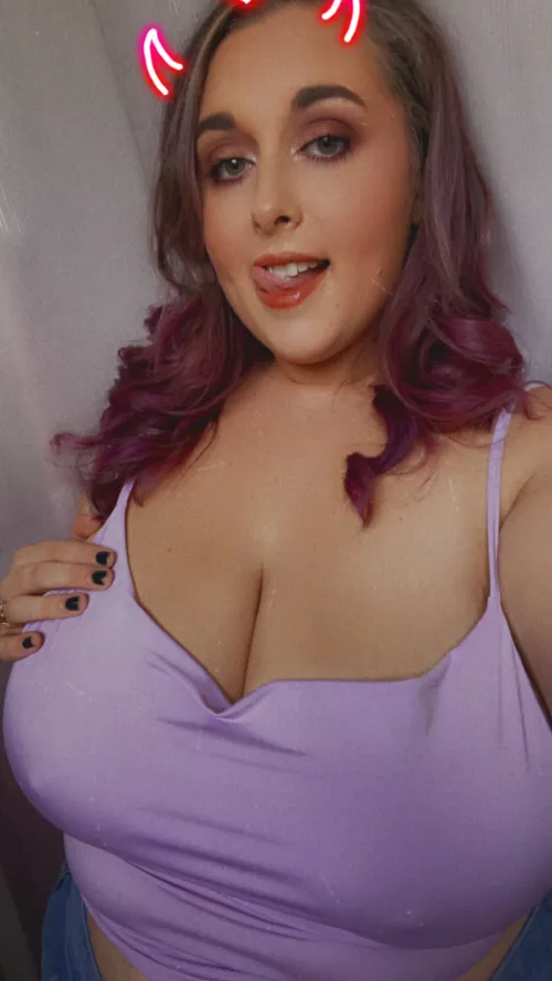 I love to be playful 👅