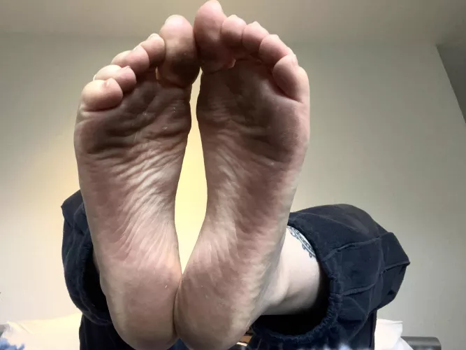 I want you to lick my filthy soles clean