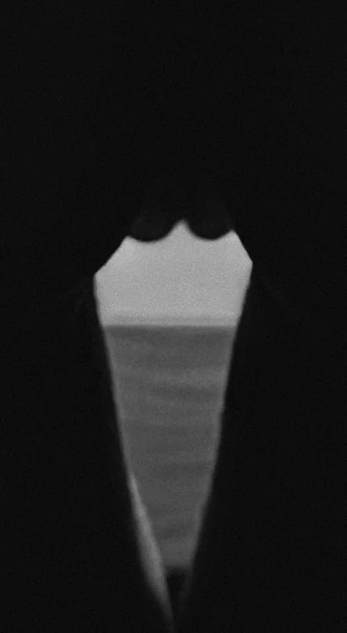 Lights, shadow, action!