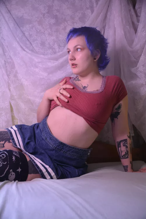 Your favourite Neon Girl <3