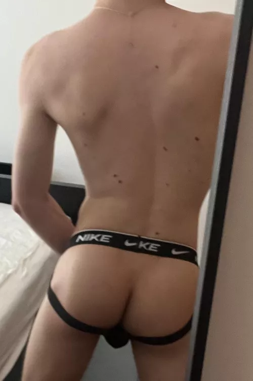 feeling the hottest in my Nike ones