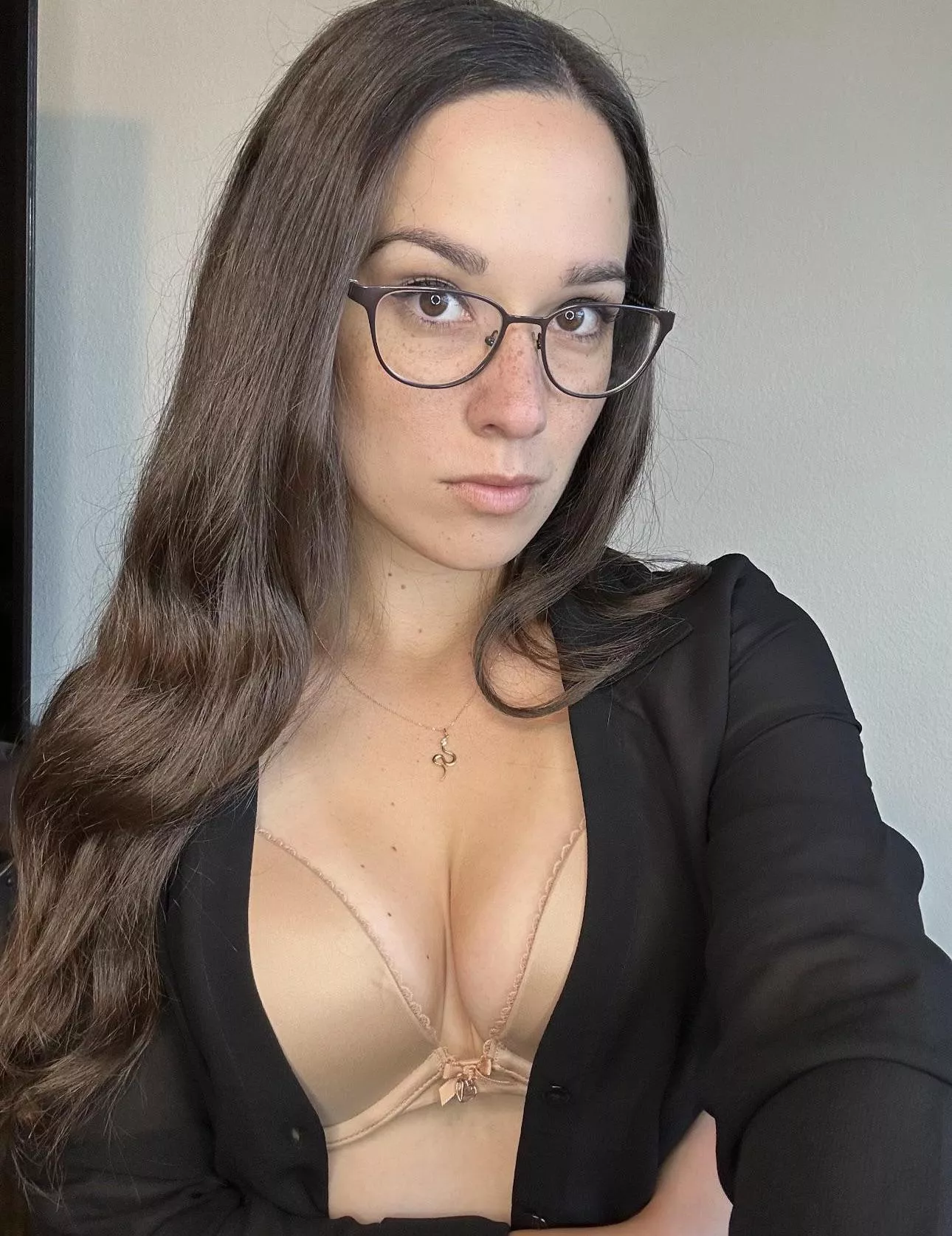 Freckles and glasses are the best combination.