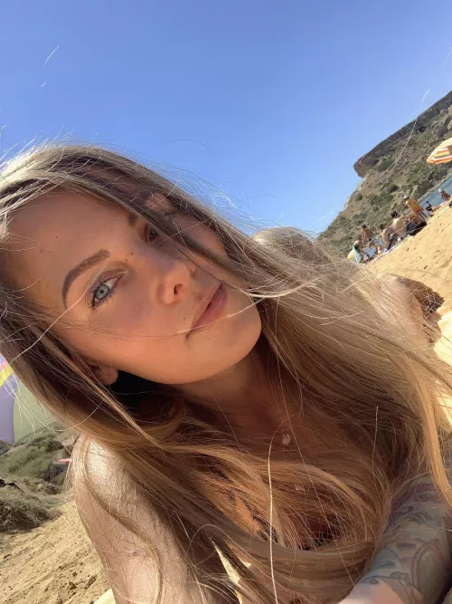 Just wanted to say hi 😚