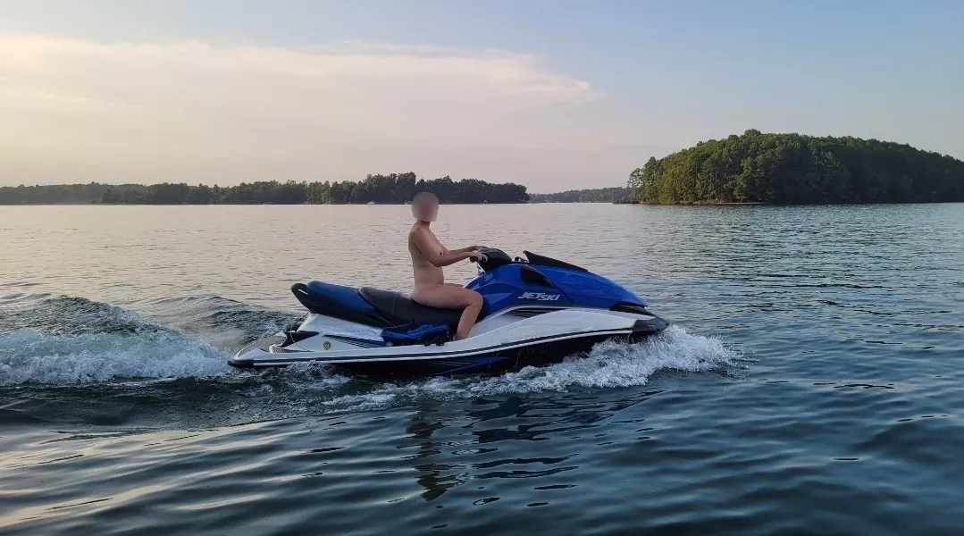 Mid week lake trips are great