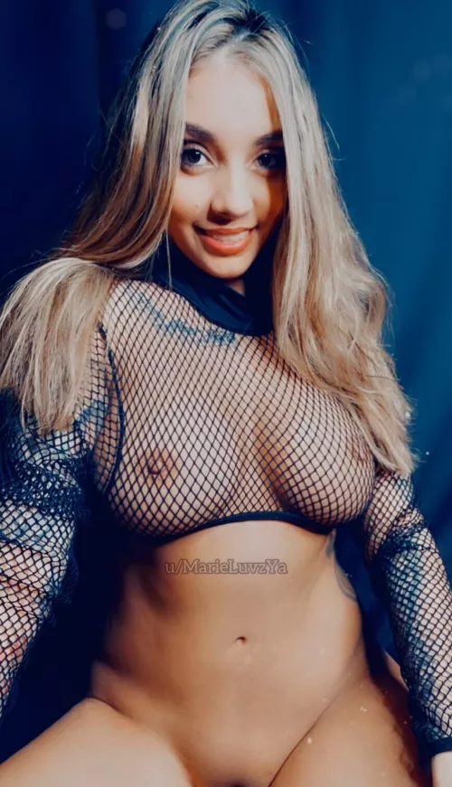 Not lookin too bad for a mom