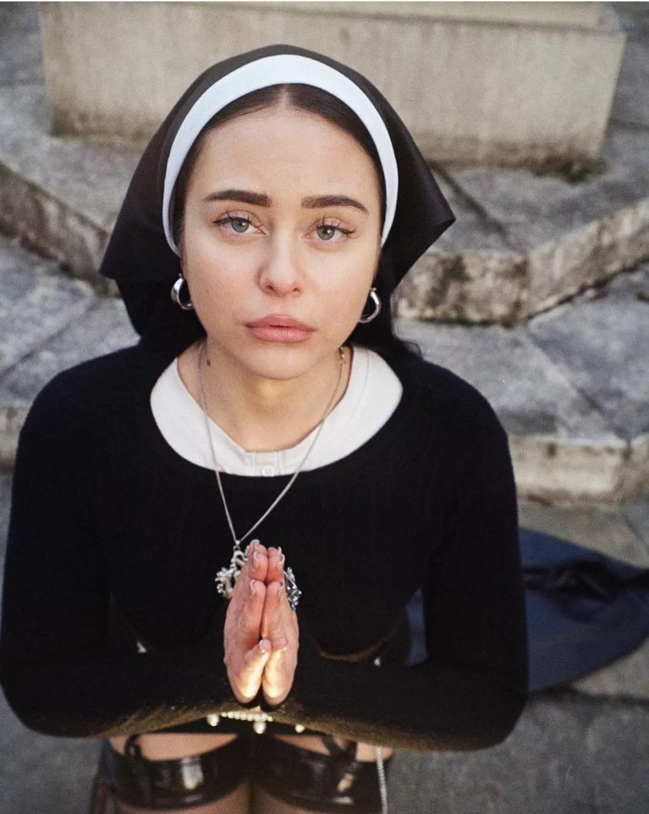 On my knees for you 🥵🙏🏼