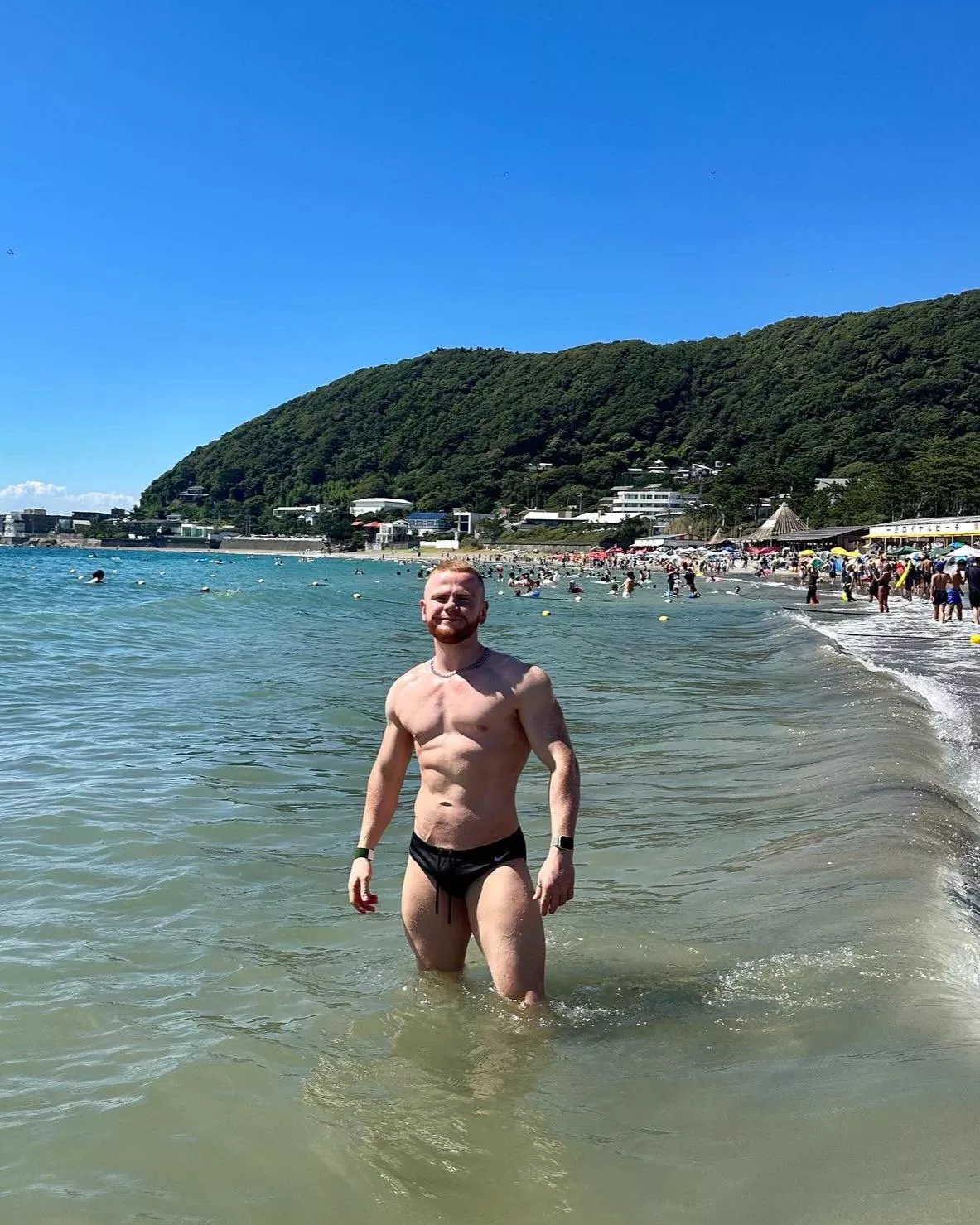 Wearing my fav speedos 😍