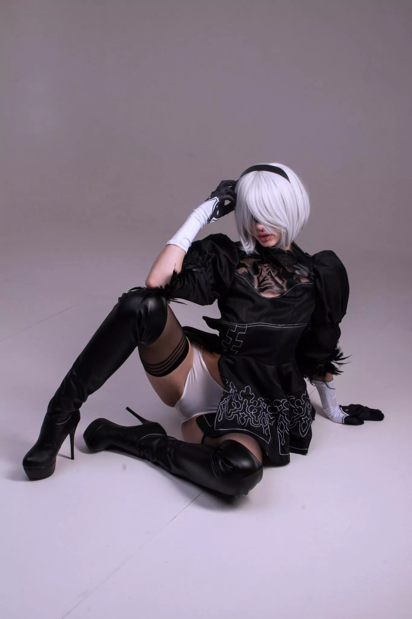 You know what happens to people who peek up 2B's skirt?[OC]