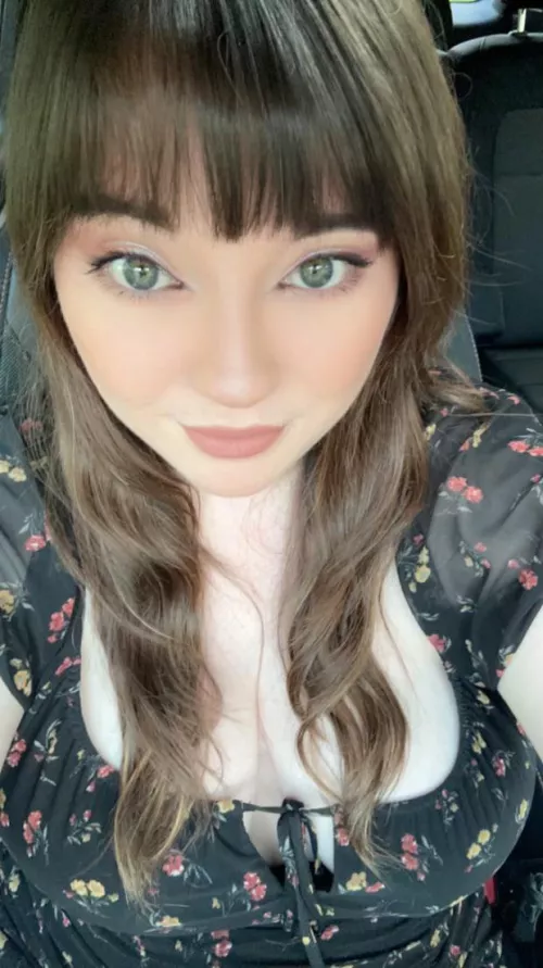 (29) Looking for someone to play with us tonight :)