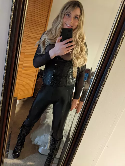 I need an innocent sissy to own... [nb]