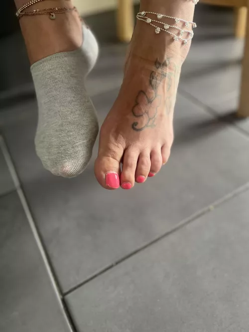 Seem to be missing a sock 😉